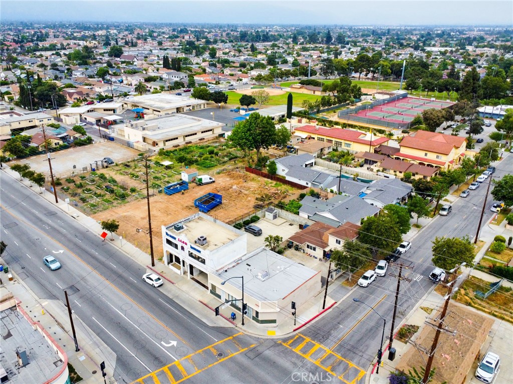 3200 Del Mar Avenue Property Photo 6