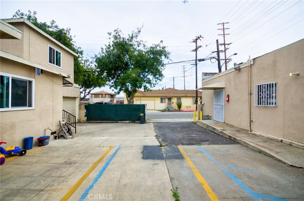 3200 Del Mar Avenue Property Photo 13
