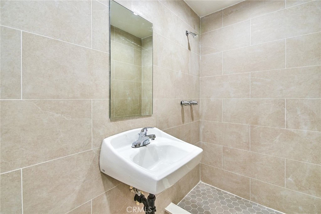 3200 Del Mar Avenue Property Photo 29