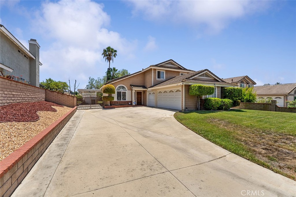 19080 Shakespeare Drive Property Photo 1
