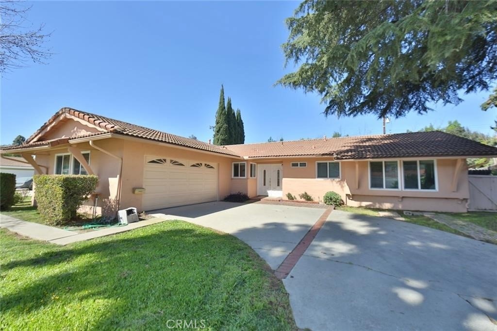 23603 Palomino Drive Property Photo 1
