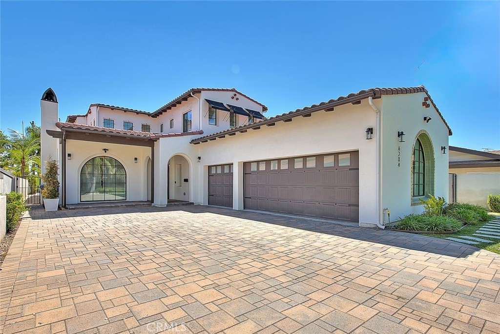 6204 Oak Avenue Property Photo 1