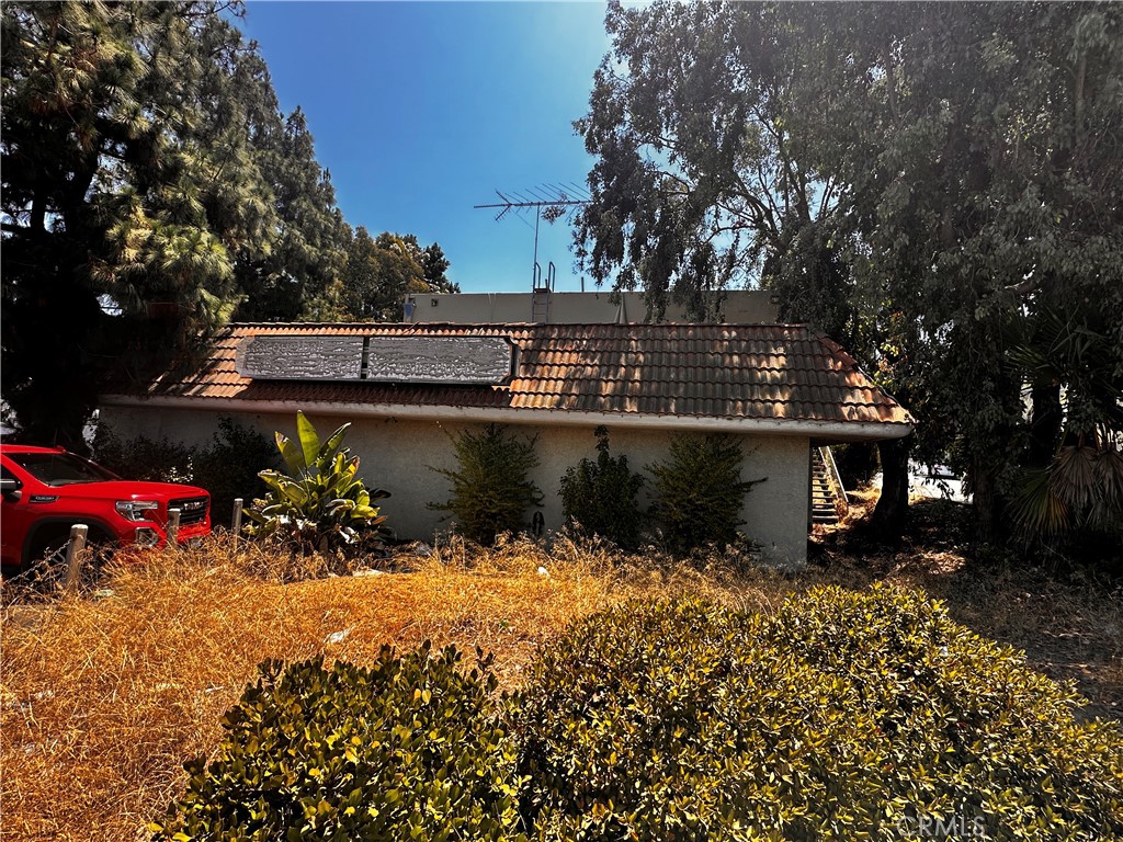 100 N Tustin Avenue Property Photo 5