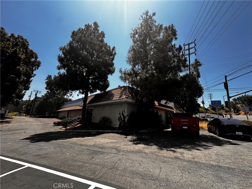 100 N Tustin Avenue Property Photo 6