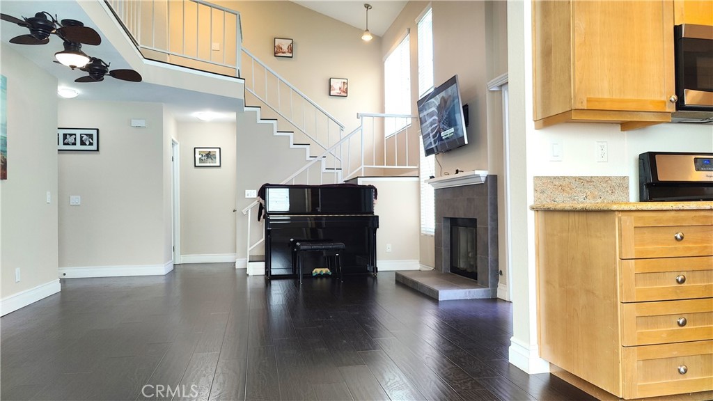 1744 Stratford 136 Property Photo 5