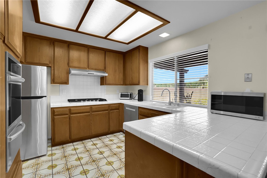 912 Jacmar Drive Property Photo 7