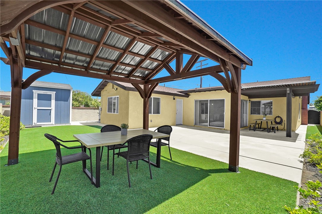 912 Jacmar Drive Property Photo 17