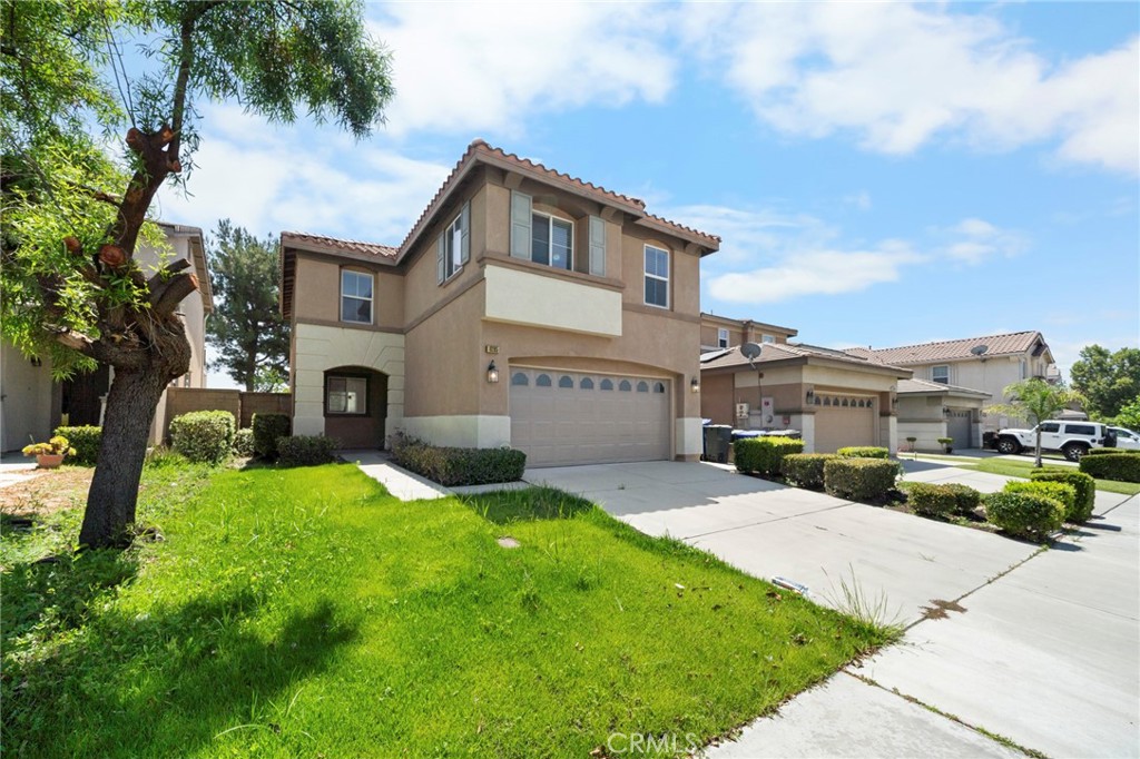 6285 Long Cove Drive Property Photo 2