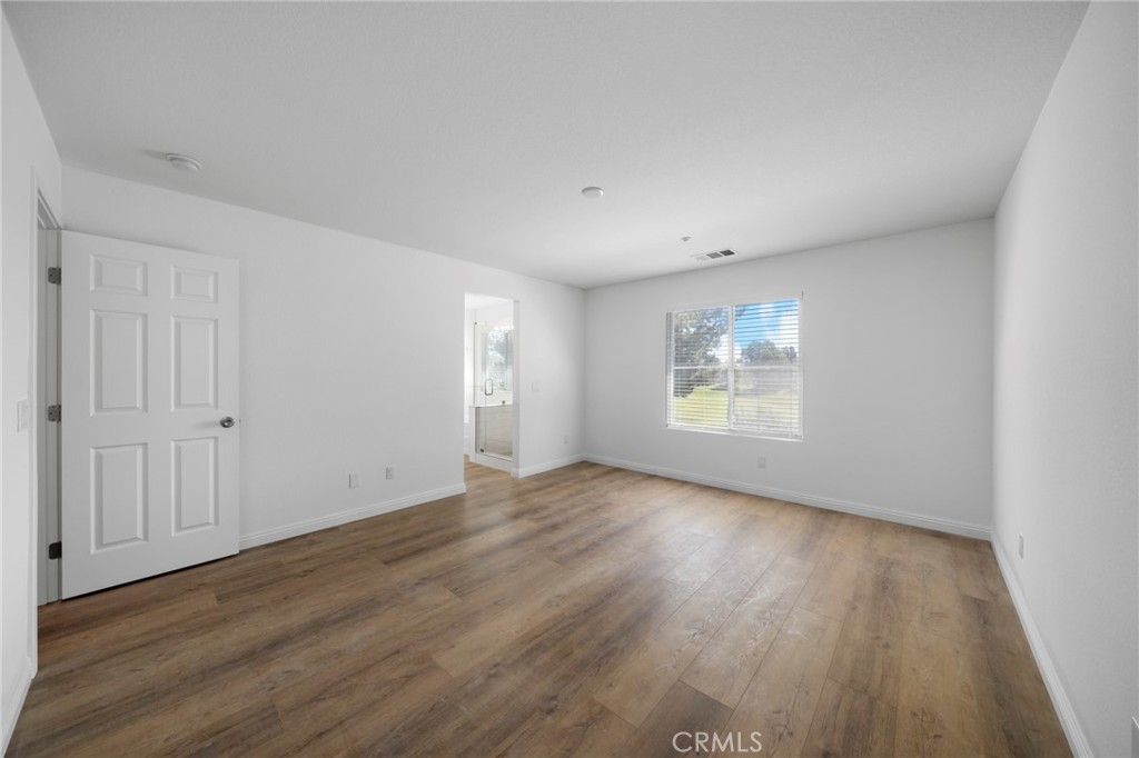 6285 Long Cove Drive Property Photo 13