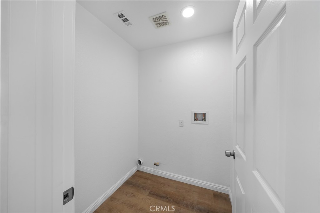 6285 Long Cove Drive Property Photo 24