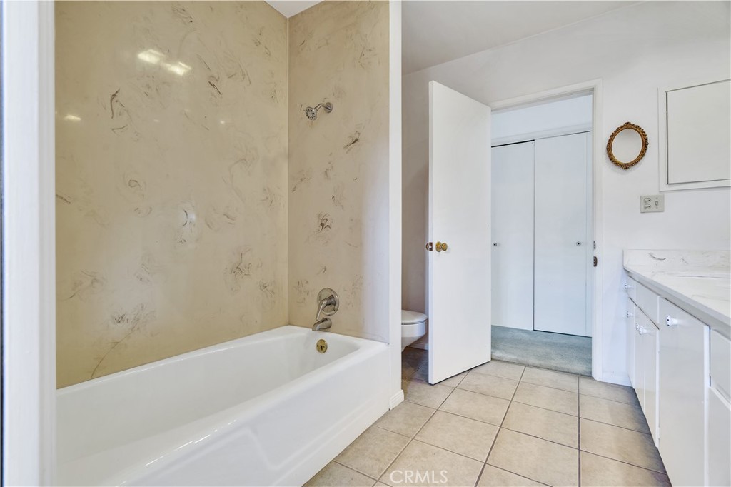 211 Peacock Lane Property Photo 19
