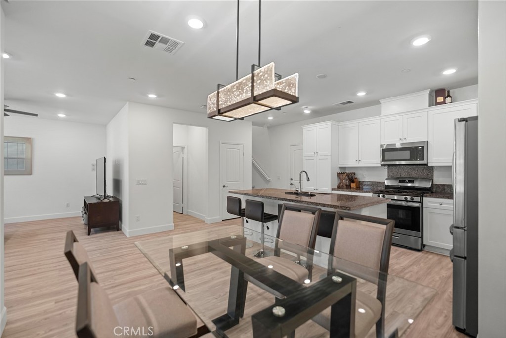 7118 Vernazza Property Photo 1