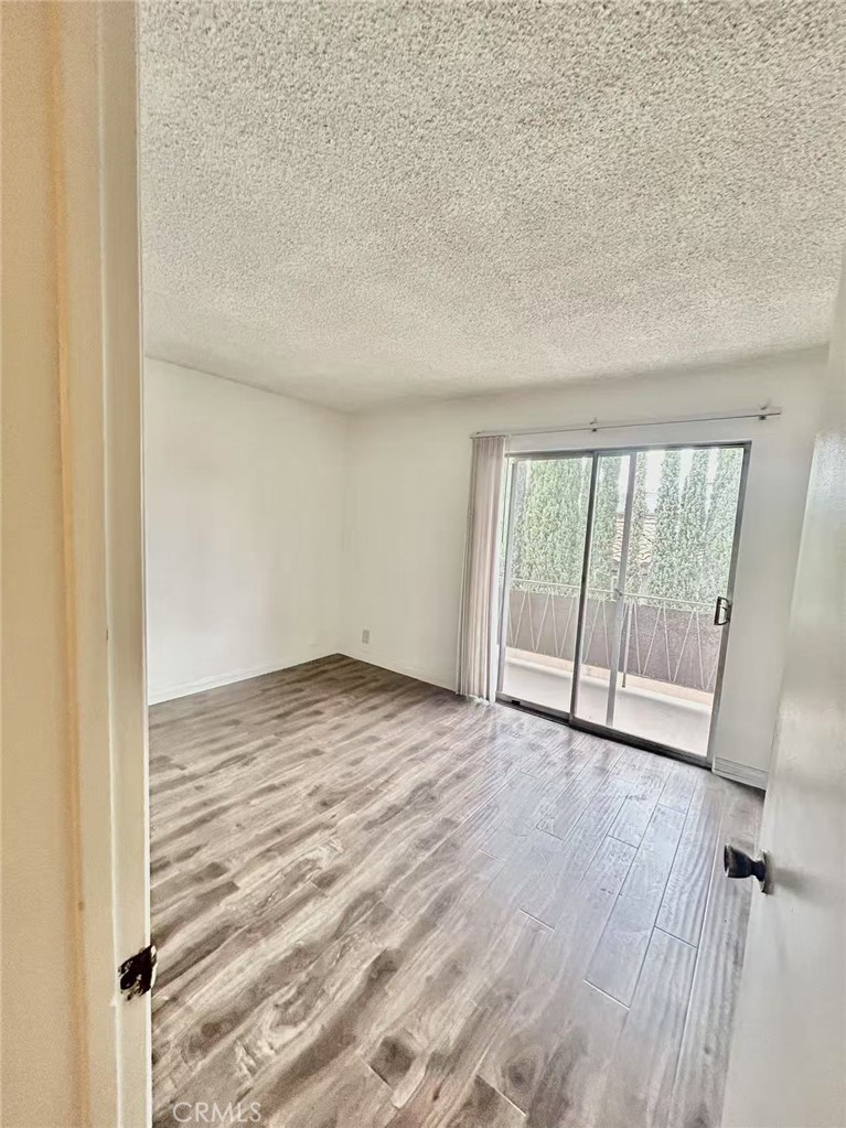 922 W Duarte Rd 3 Property Photo 12