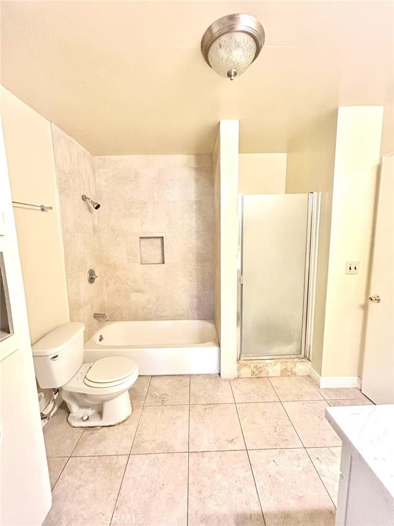 922 W Duarte Rd 3 Property Photo 15
