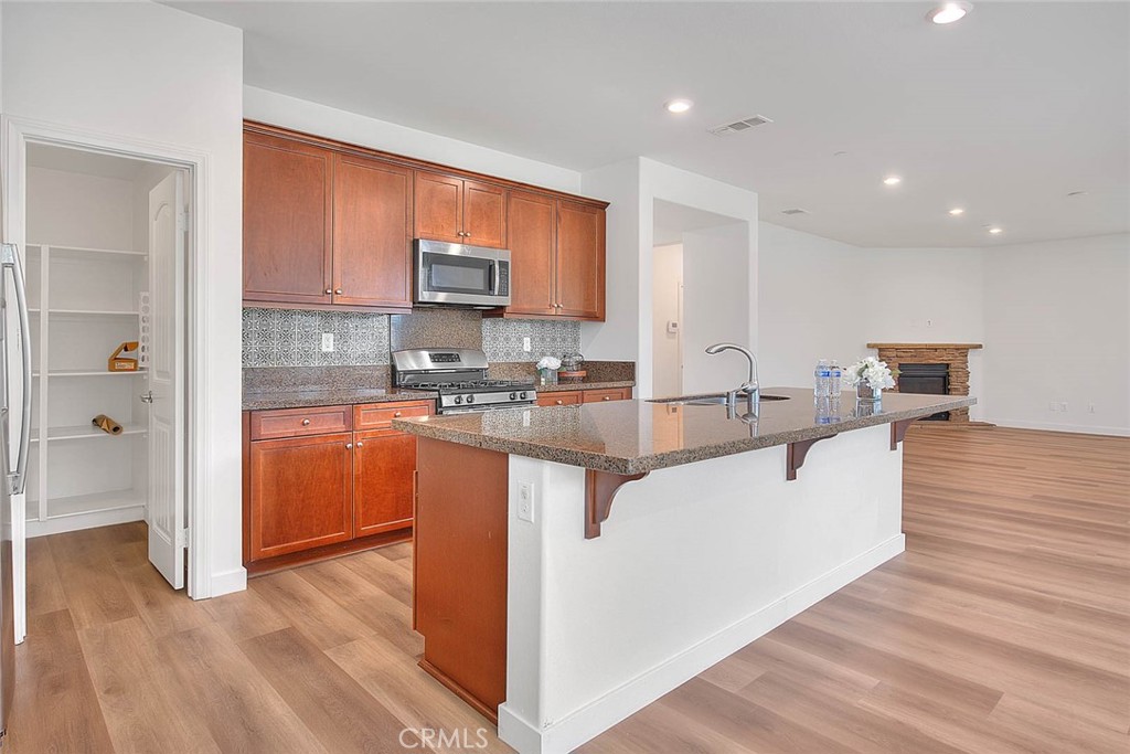 7868 Sea Salt Avenue Property Photo 12