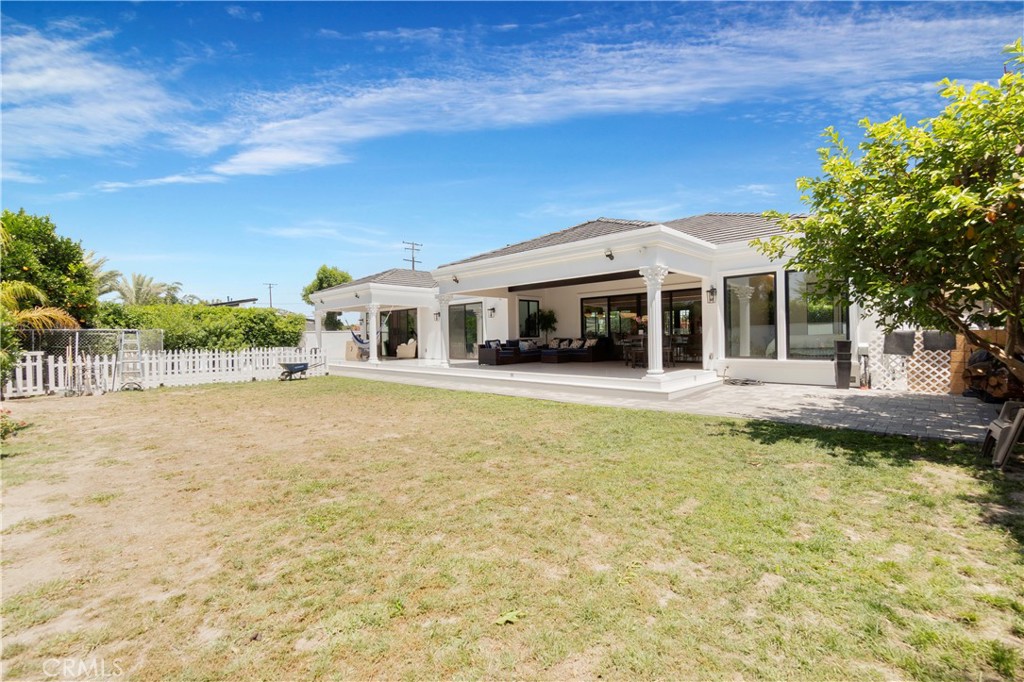 9509 Downey Avenue Property Photo 36