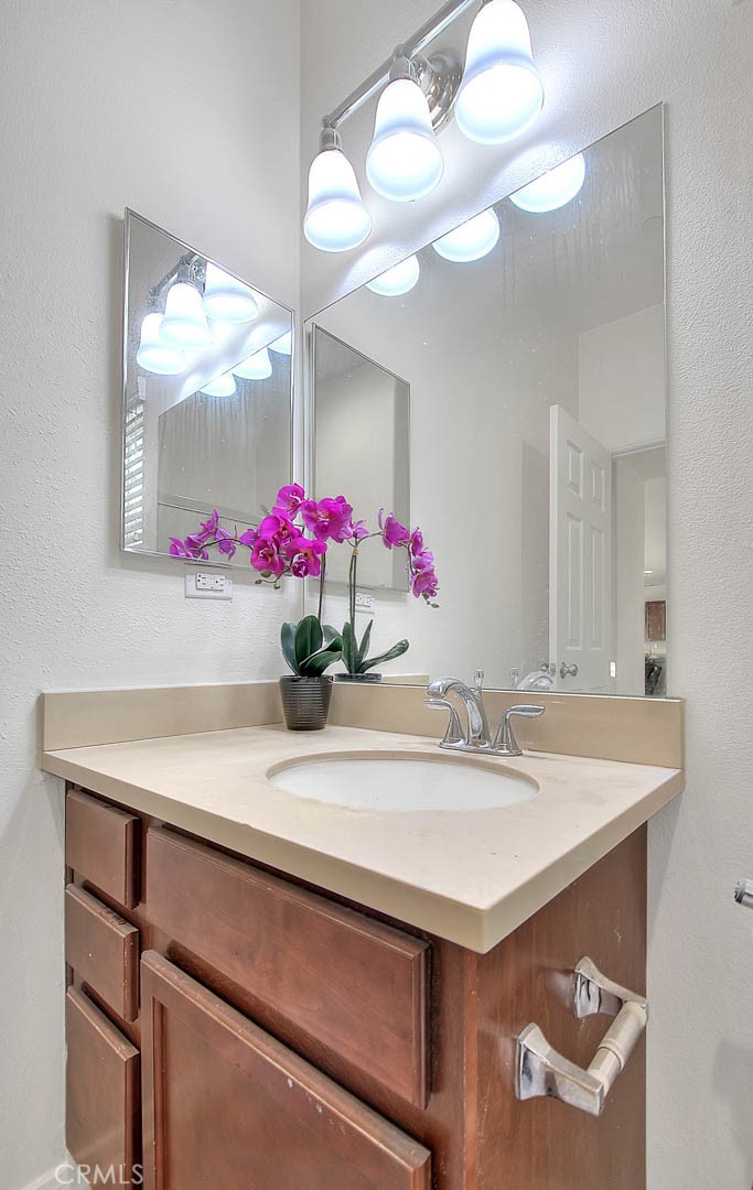 6832 Manchester Court Property Photo 31