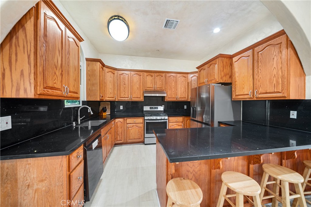 12605 Kagel Canyon Road Property Photo 15