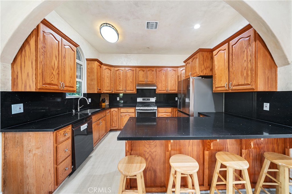 12605 Kagel Canyon Road Property Photo 16