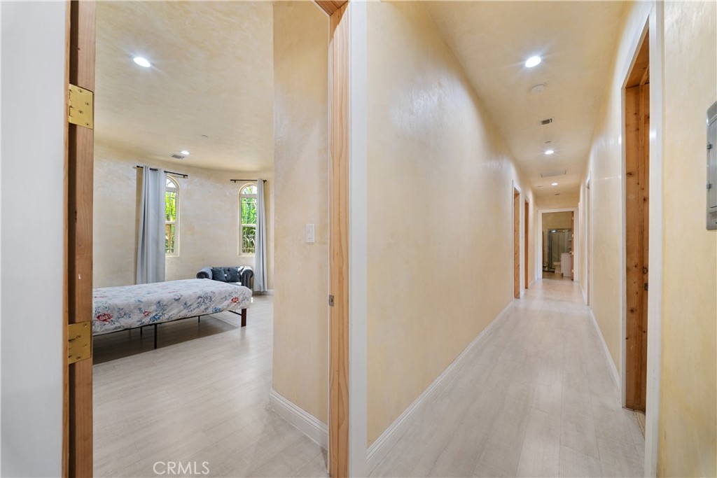 12605 Kagel Canyon Road Property Photo 18