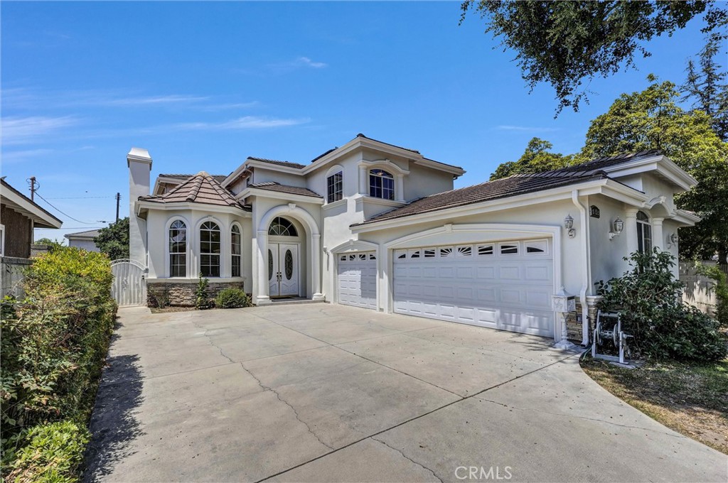 6159 Camellia Avenue Property Photo 1