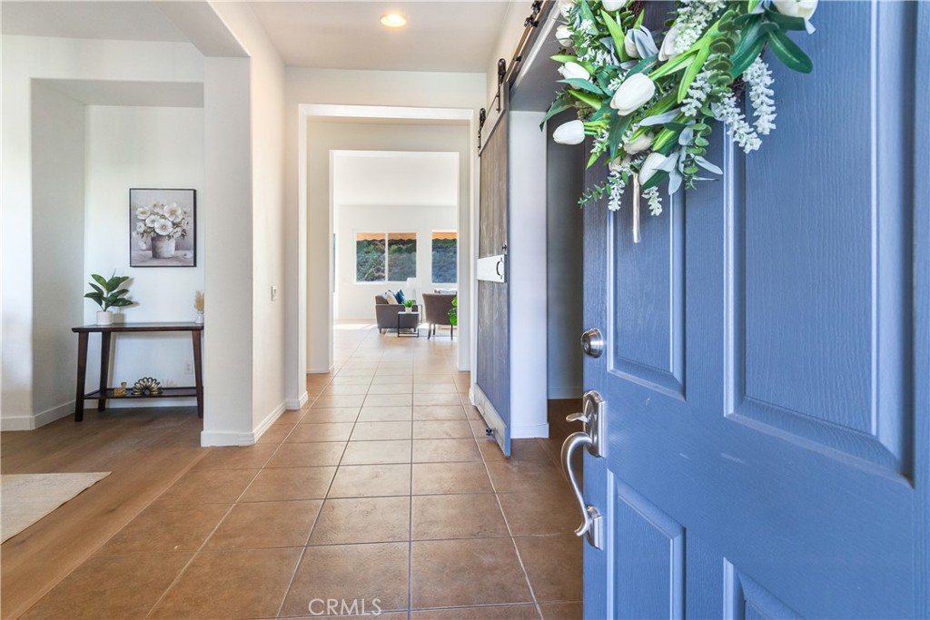 38932 Cherry Point Lane Property Photo 2