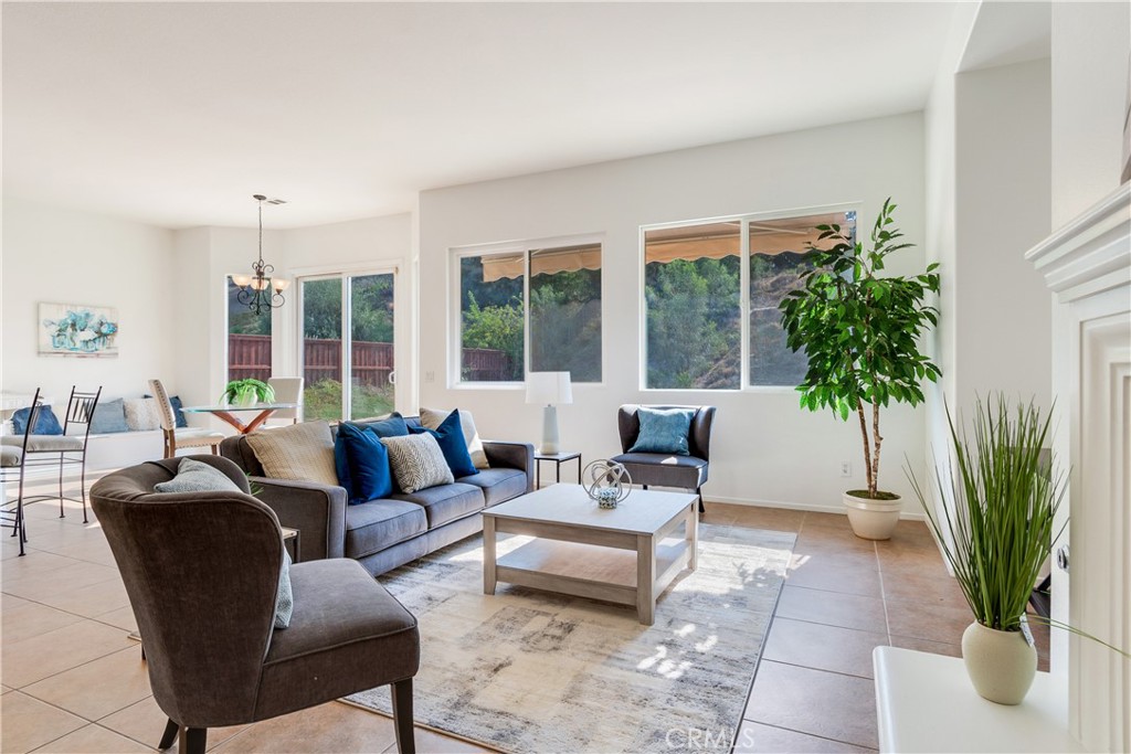 38932 Cherry Point Lane Property Photo 6