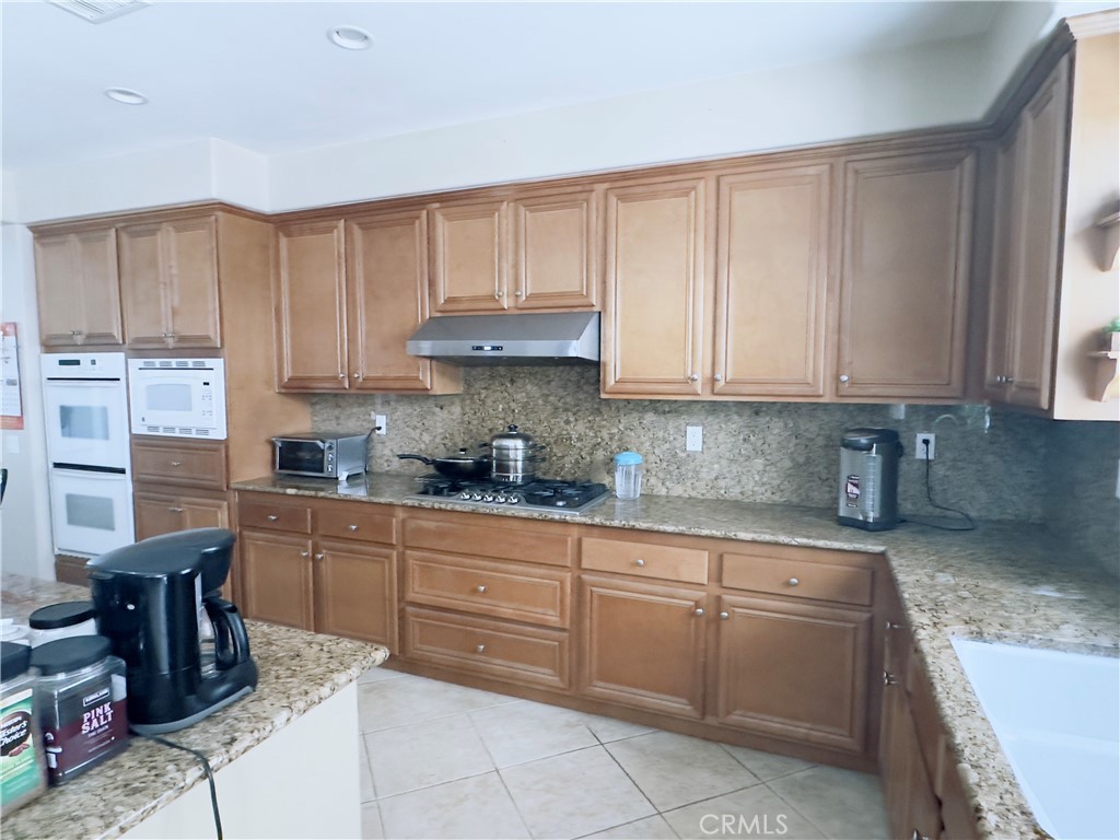 12393 Meritage Court Property Photo 6