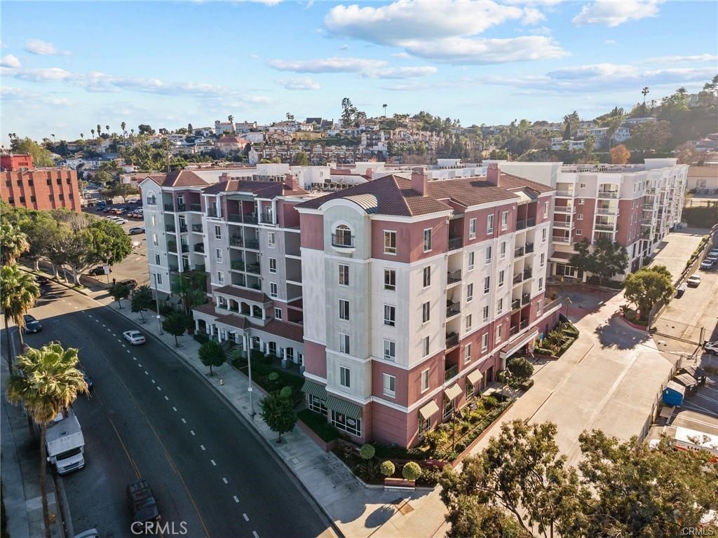 3750 Santa Rosalia Drive 413 Property Photo 1