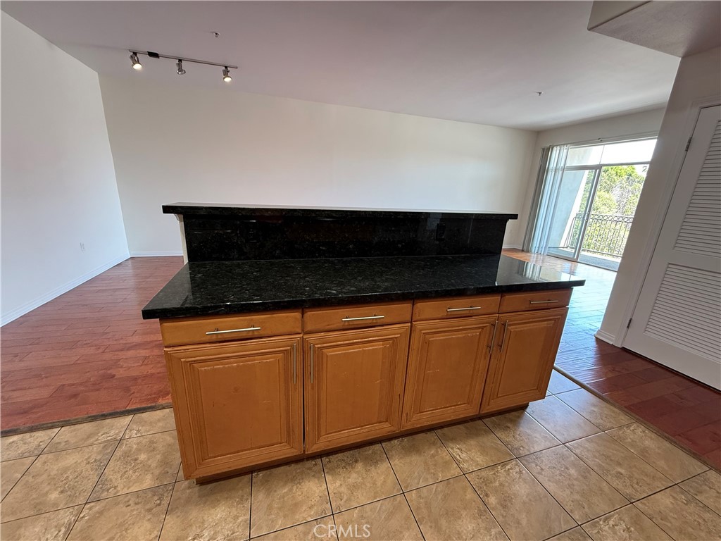 3750 Santa Rosalia Drive 413 Property Photo 12