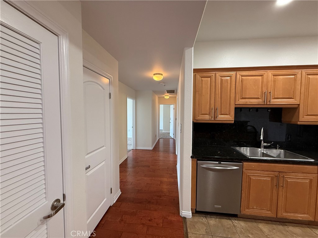 3750 Santa Rosalia Drive 413 Property Photo 19