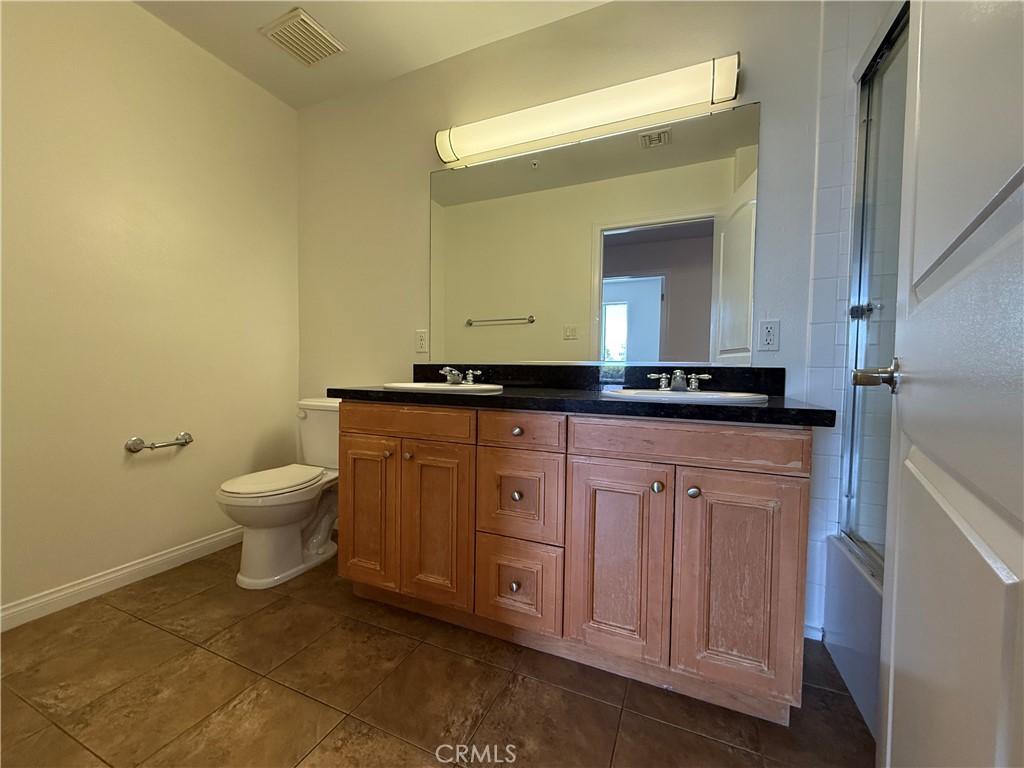 3750 Santa Rosalia Drive 413 Property Photo 34