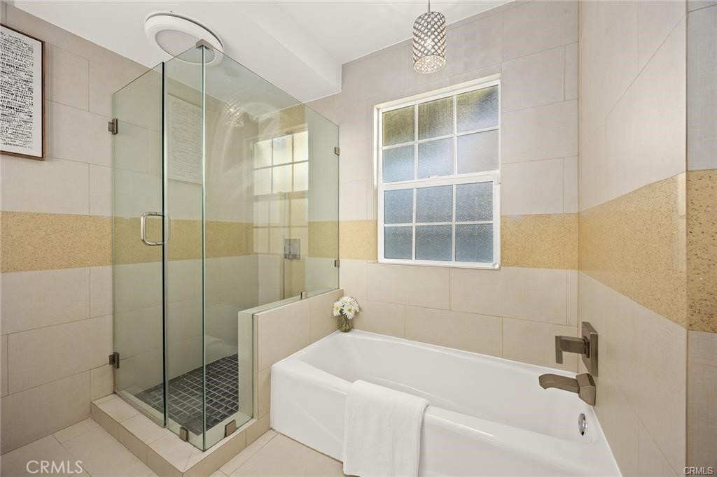 131 Woodruff Place Property Photo 12