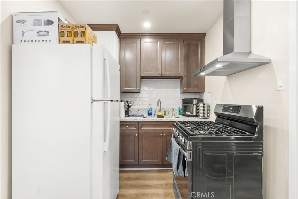 3814 Portola Avenue Property Photo 15