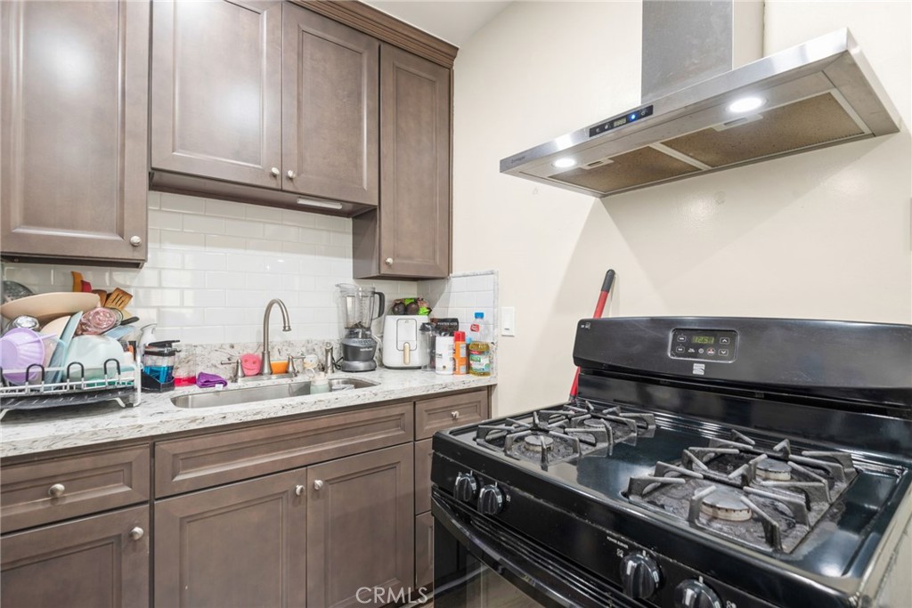 3814 Portola Avenue Property Photo 16