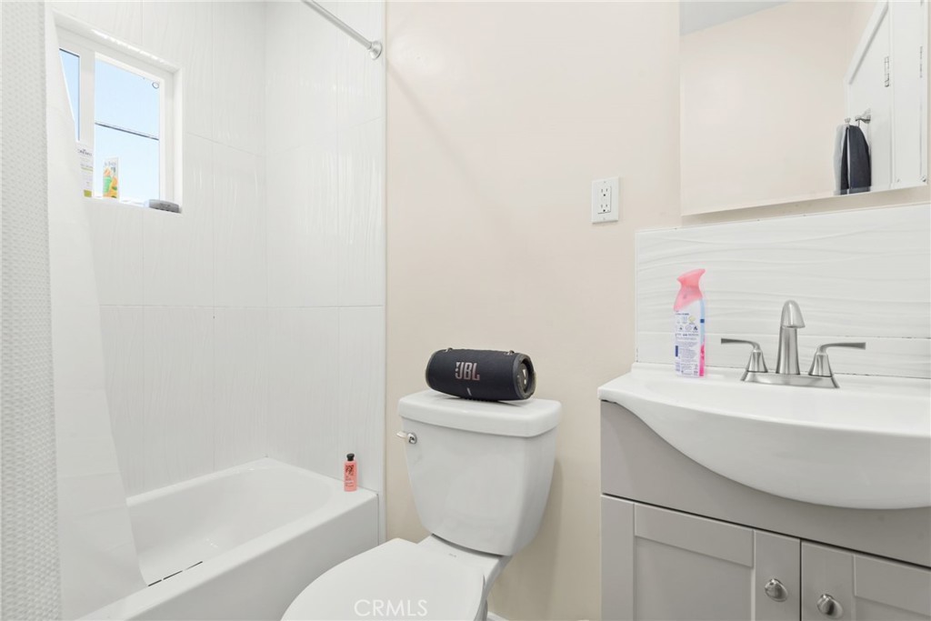 3814 Portola Avenue Property Photo 68
