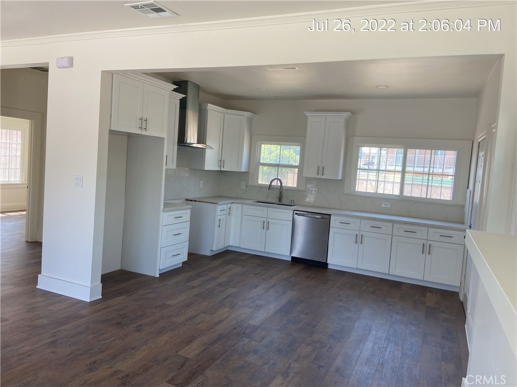 3729 Baldwin Park Blvd Property Photo 4