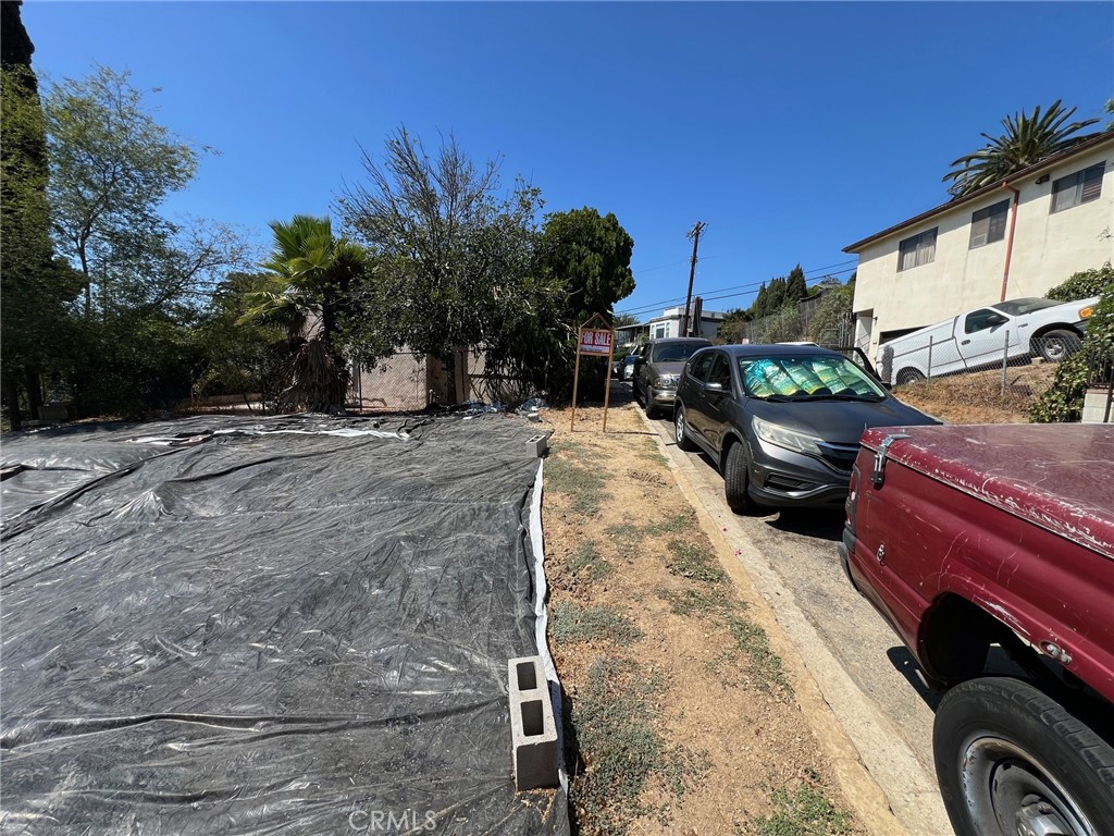4816 Seldner Property Photo 3