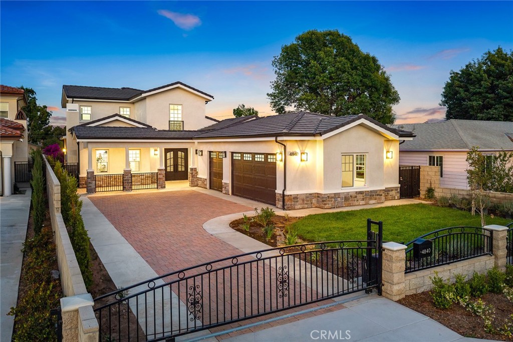 4840 Temple City Boulevard Property Photo 9