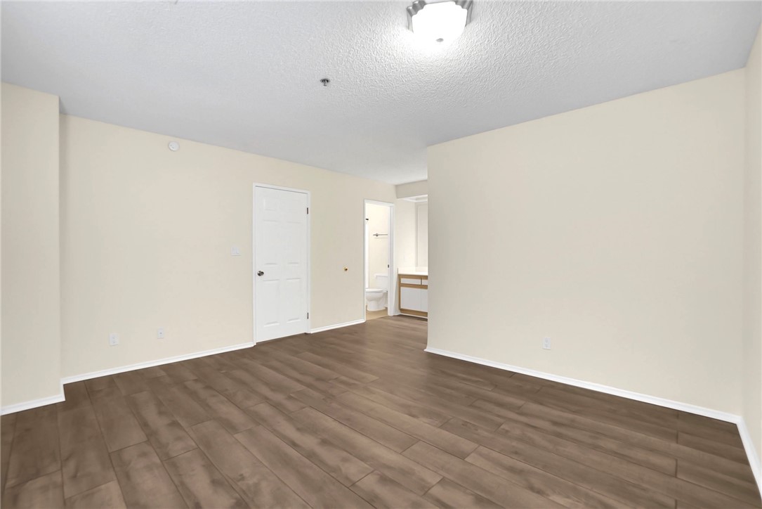 44544 15th E 11 Property Photo 16