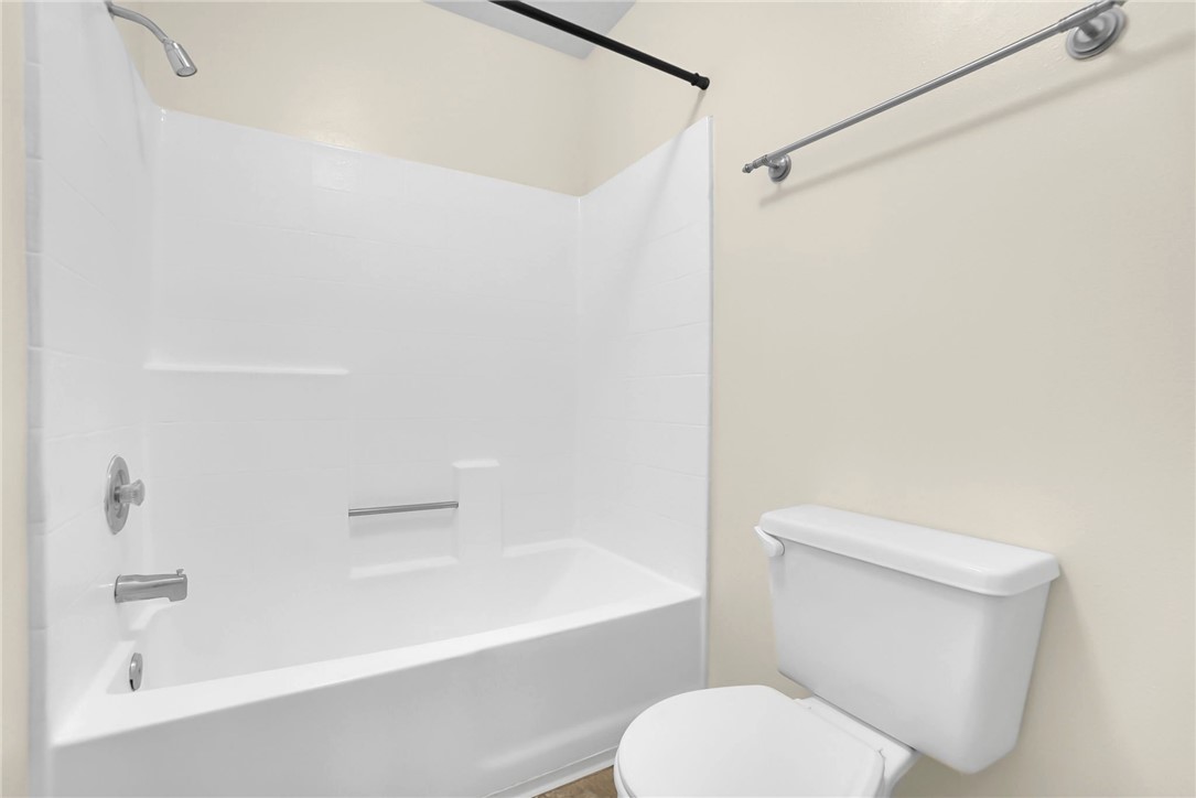 44544 15th E 11 Property Photo 18