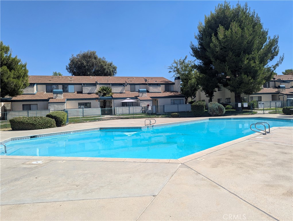 44544 15th E 11 Property Photo 25