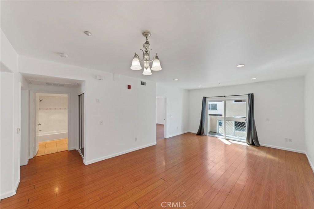 421 S Garfield 79 Property Photo 1