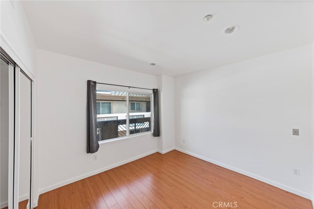 421 S Garfield 79 Property Photo 7