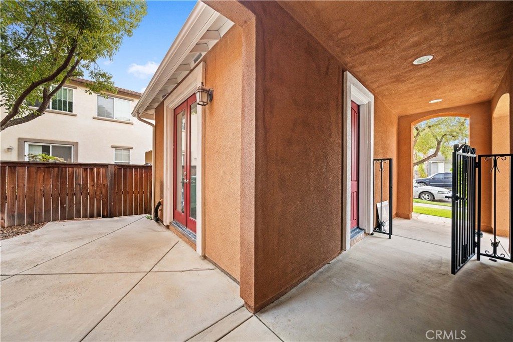 10877 Cameron Property Photo 2