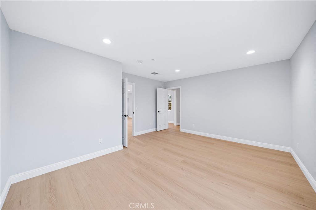 10877 Cameron Property Photo 12