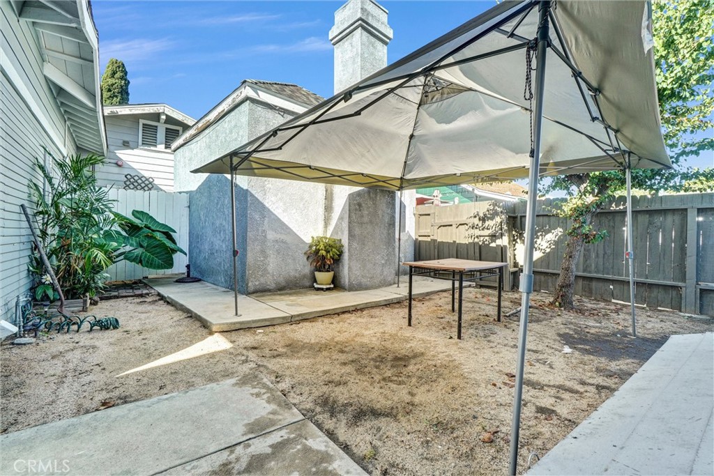 833 S Lemon Street Property Photo 23