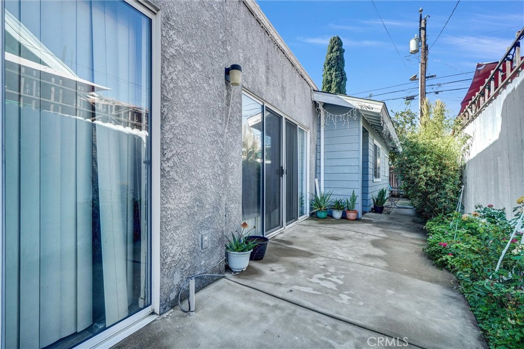 833 S Lemon Street Property Photo 27