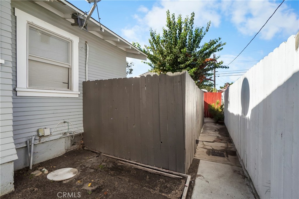 833 S Lemon Street Property Photo 46