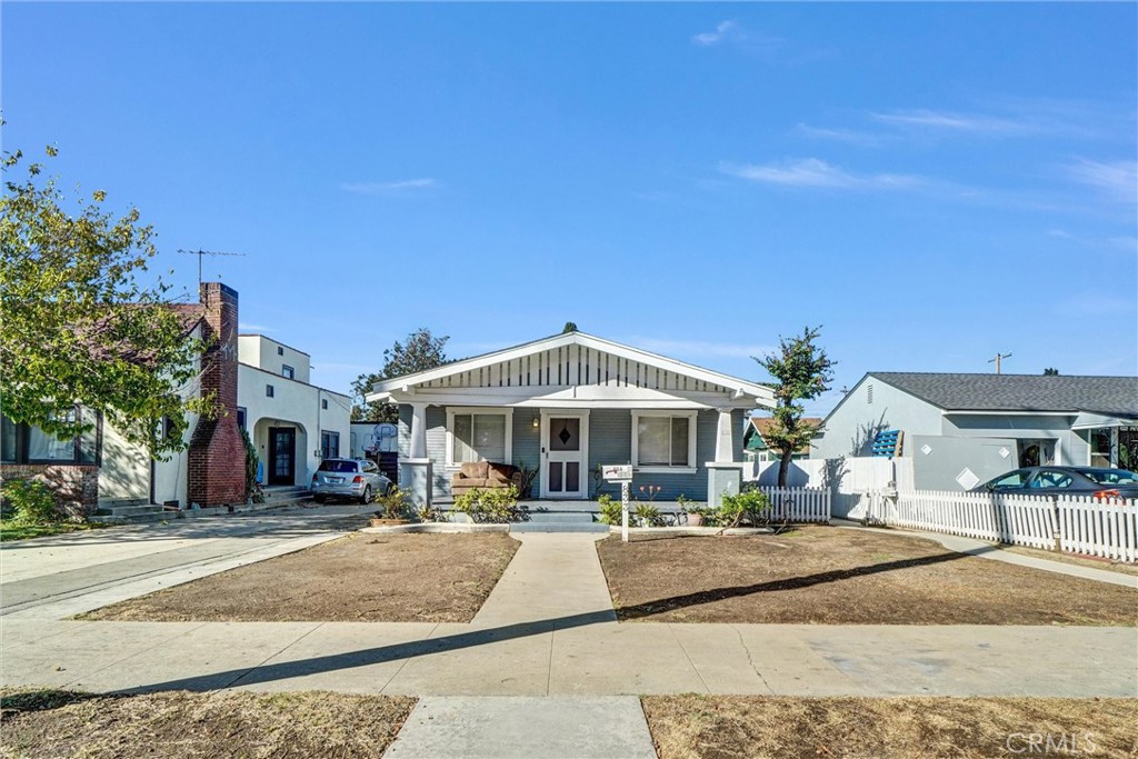 833 S Lemon Street Property Photo